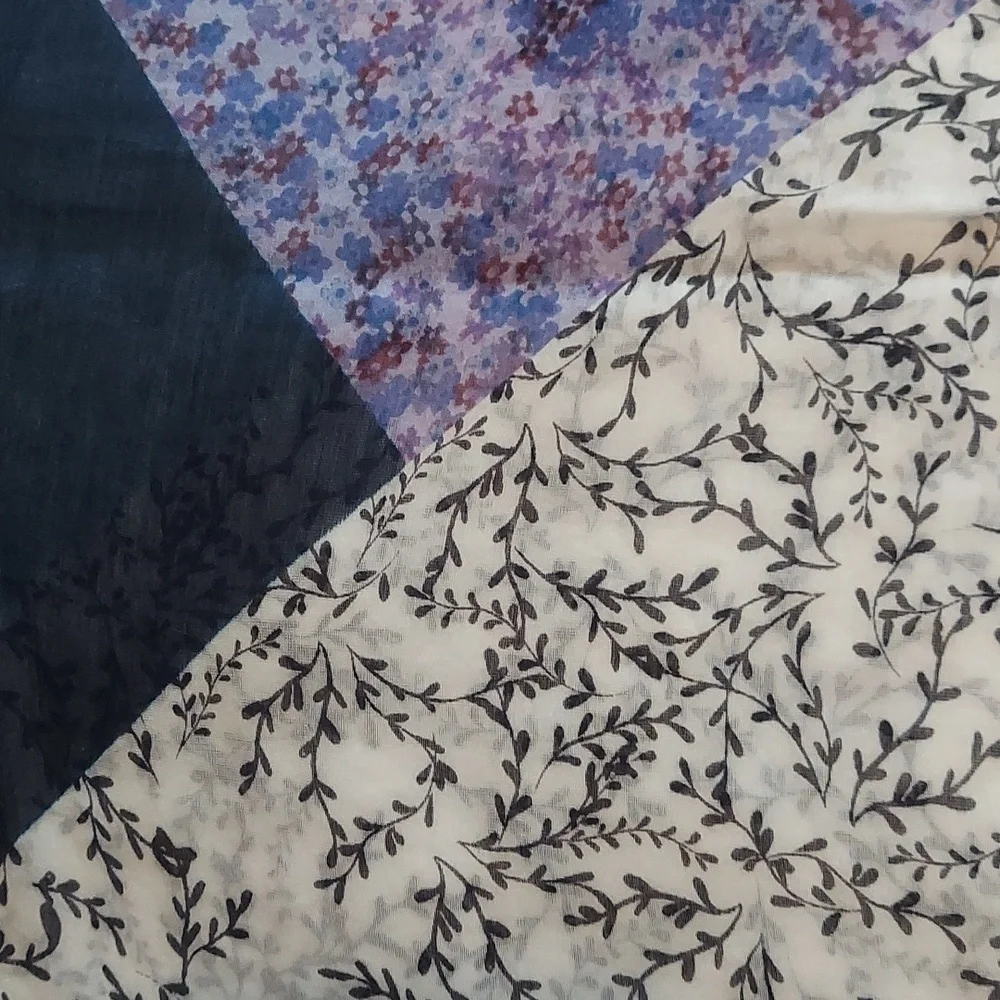 * Rebecca Minkoff Blue Multi-Pattern Lightweight Cotton Silk Square 30X30 Scarf